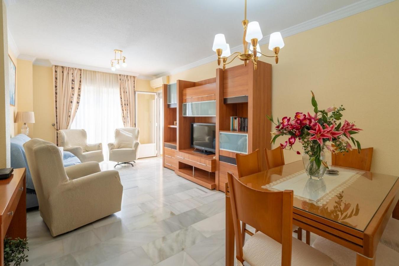 Apartamento Azucarera Torre Del Mar Dış mekan fotoğraf