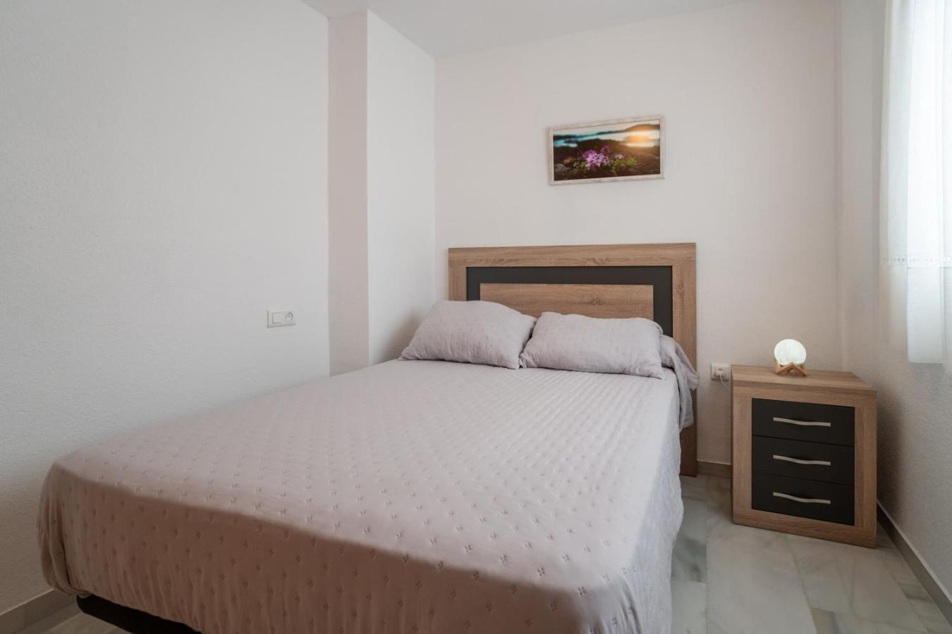 Apartamento Azucarera Torre Del Mar Dış mekan fotoğraf